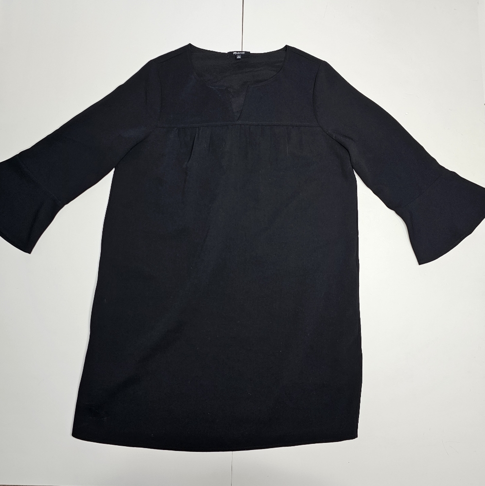 Madewell Starland Black Bell Sleeve Shift Dress Womans Size Large.